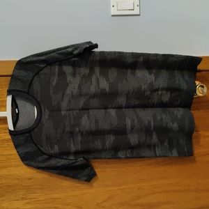 Lululemon metal vent